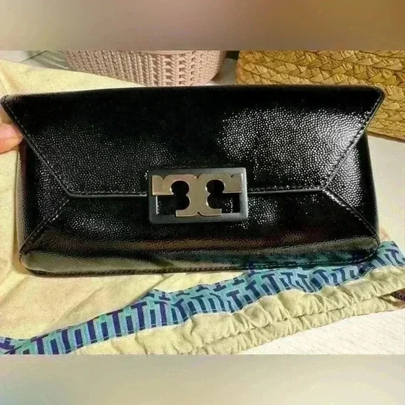 Tory Burch Gigi Clutch